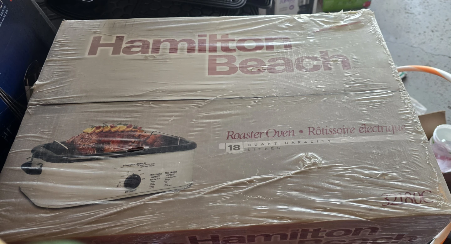 Hamilton Beach 18 Quart Roaster Oven - photo 3