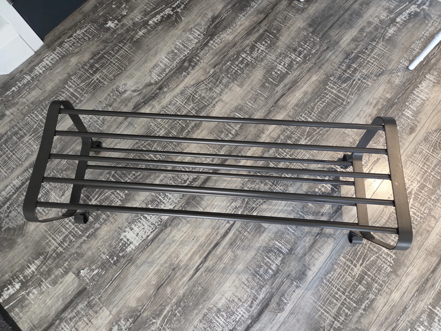 Elegant Metal Shoe Rack - photo 3