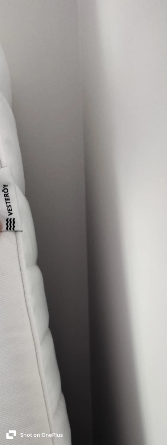 IKEA Vesteröy Pocket Spring Mattress - photo 3