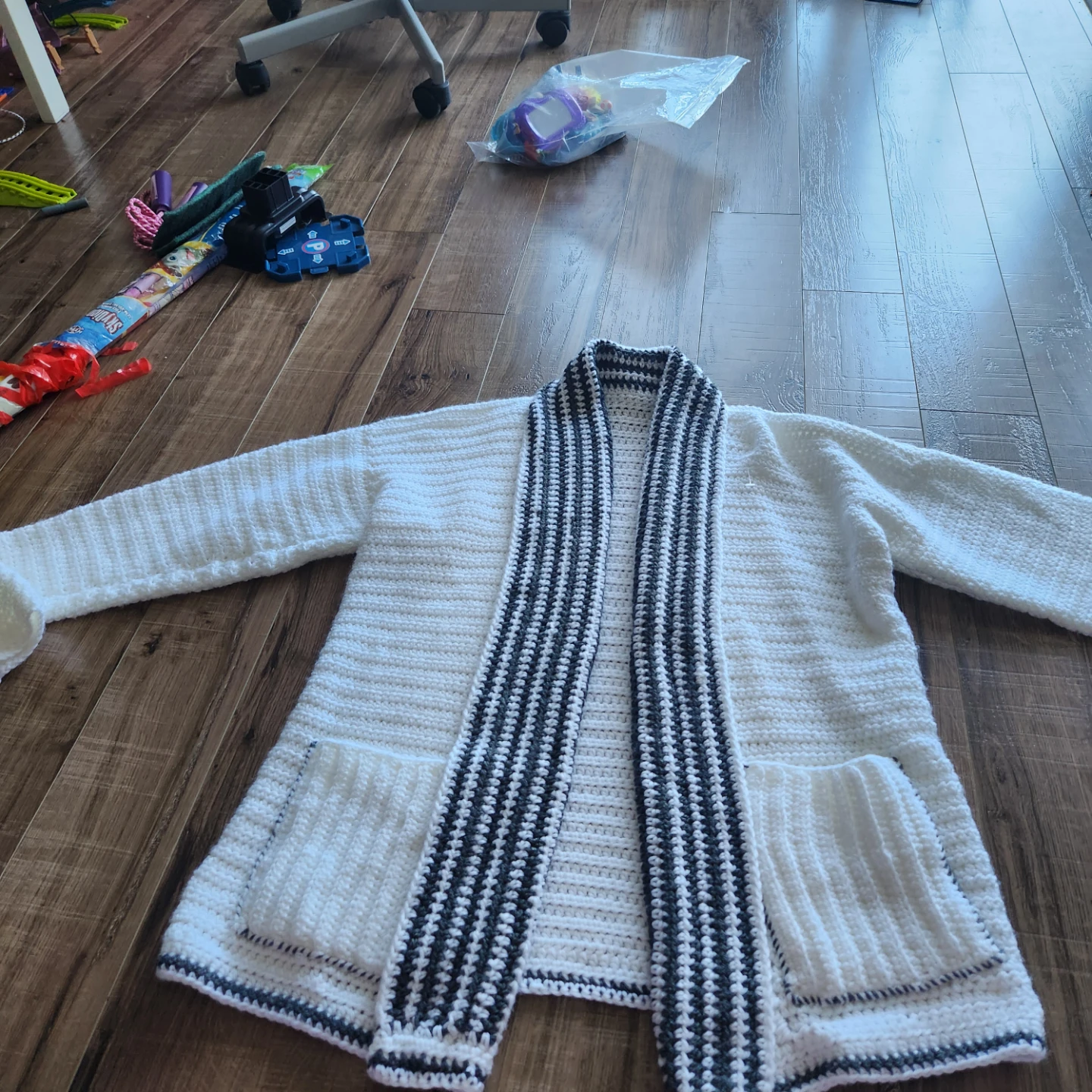 Handmade Crochet Cardigan Sweater - photo 2