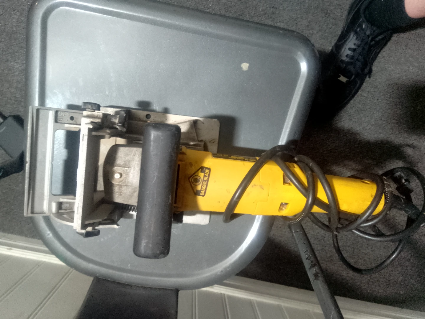 Dewalt DW621 Plunge Router - photo 2