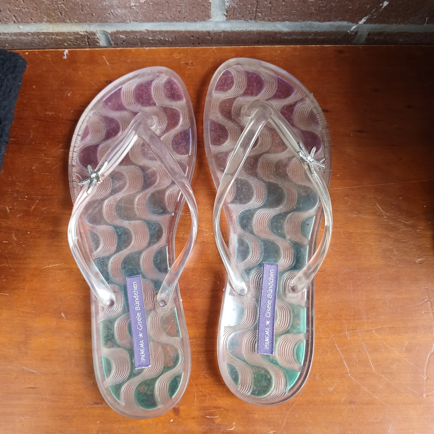 Ipanema Gisele Bündchen Clear Flip Flops Size 7