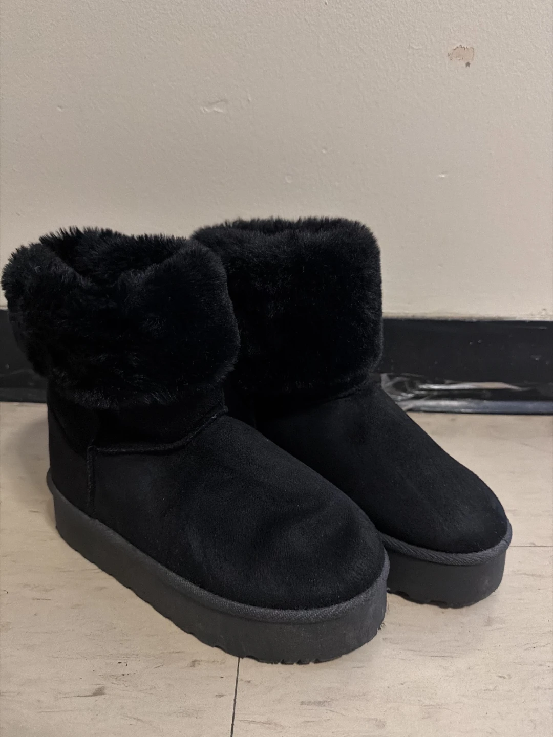 Black Faux Fur Lined Platform Boots (Women's Size 6)