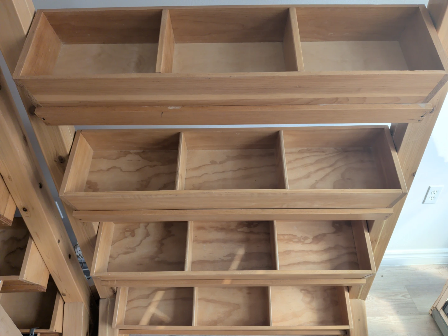 Wooden Display Shelf with 4 Tiers - photo 2