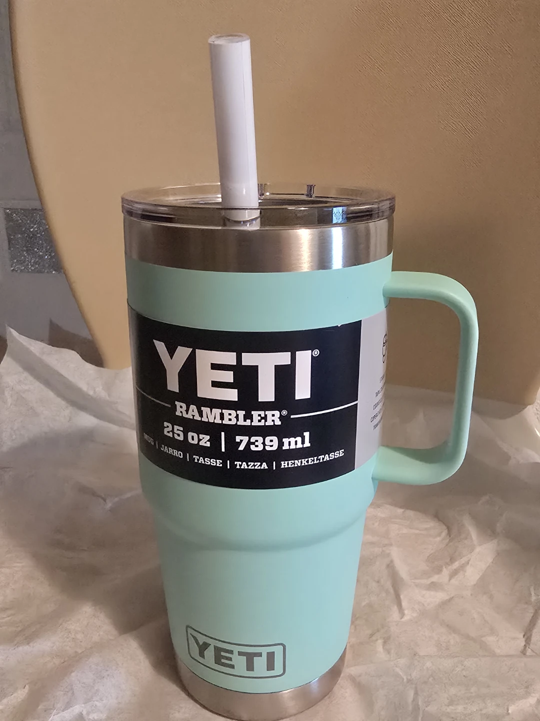 Yeti Rambler 25 oz Tumbler with Handle and Straw