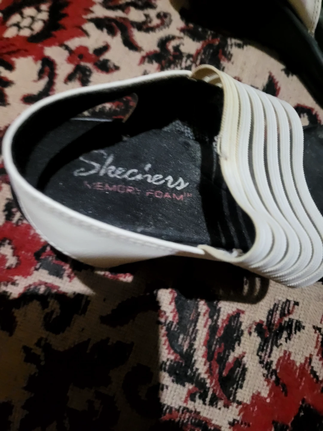 Skechers Women's White & Black Memory Foam Sandals Size 8 - photo 2