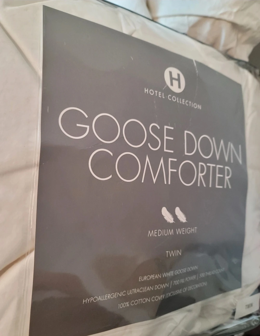 Hotel Collection Goose Down Comforter - Medium Weight Twin - photo 2