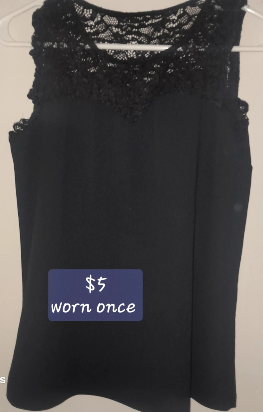 Ladies skirts and tops - photo 2