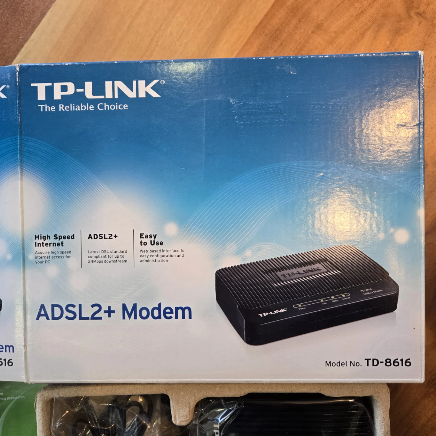 New. TP-Link ADSL2+ Modem TD-8616 router wifi - photo 2