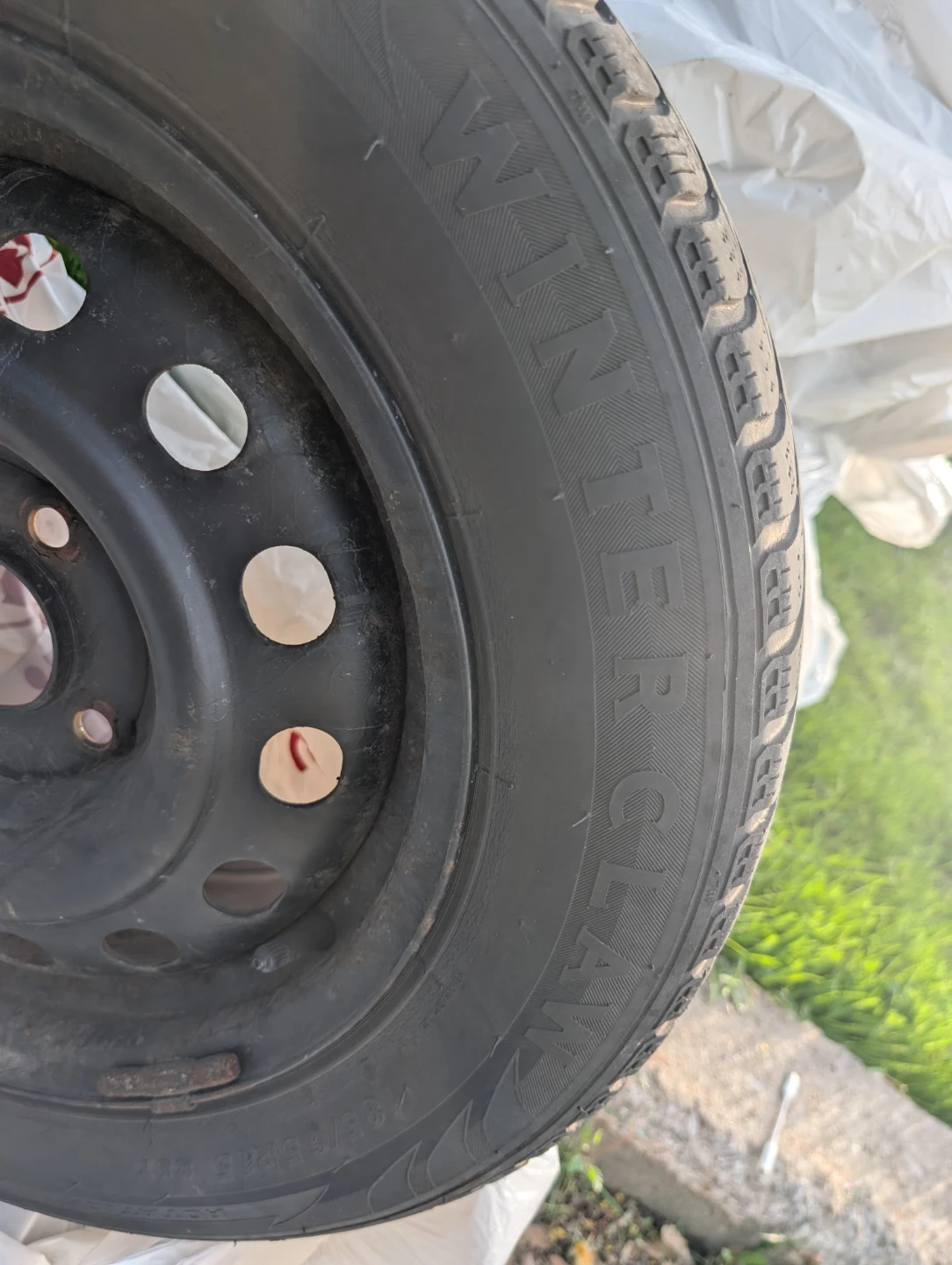 15" Nissan Steel Rims with Tires (185/65R15) – Set of 4 - photo 3