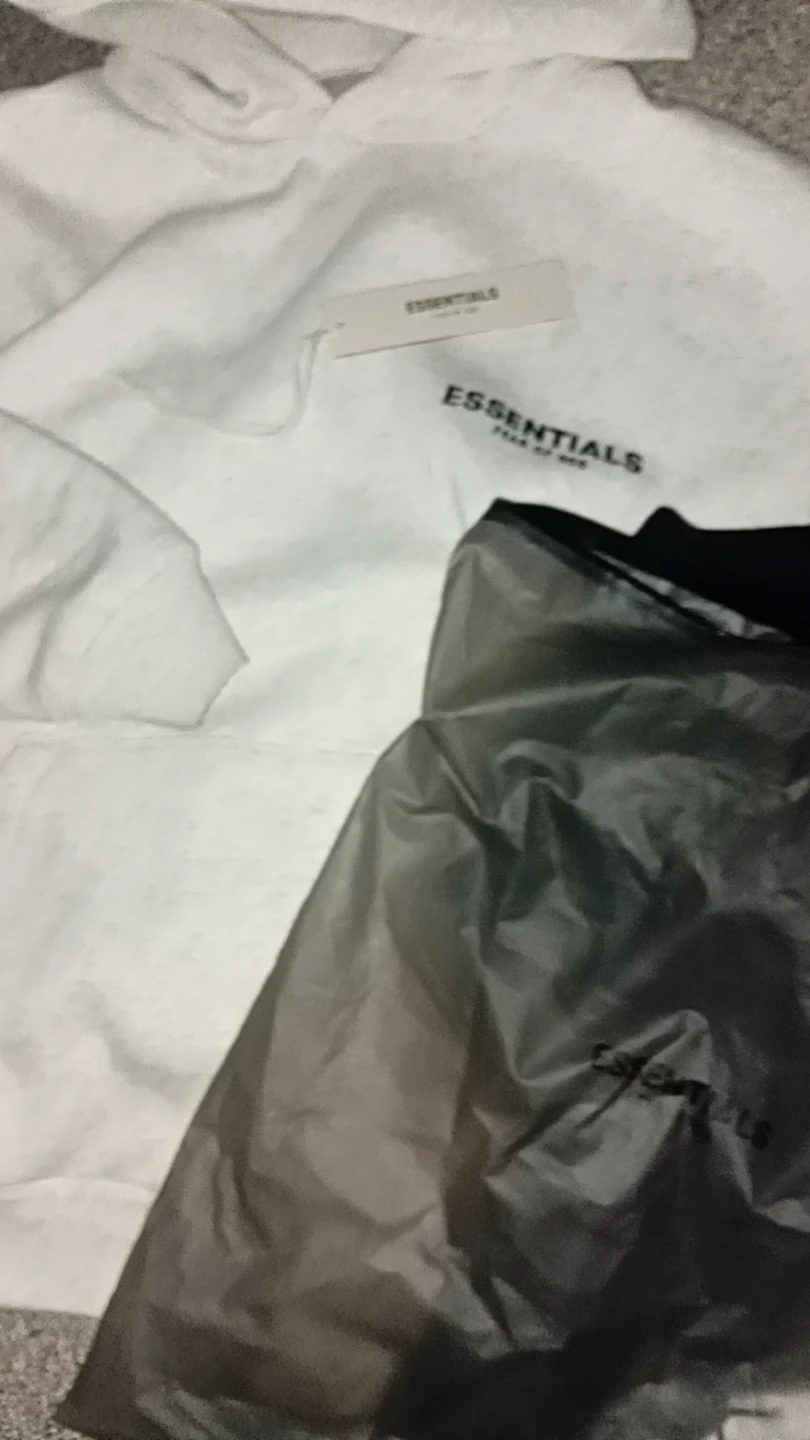 ESSENTIALS Fear of God Hoodie Grey - photo 5