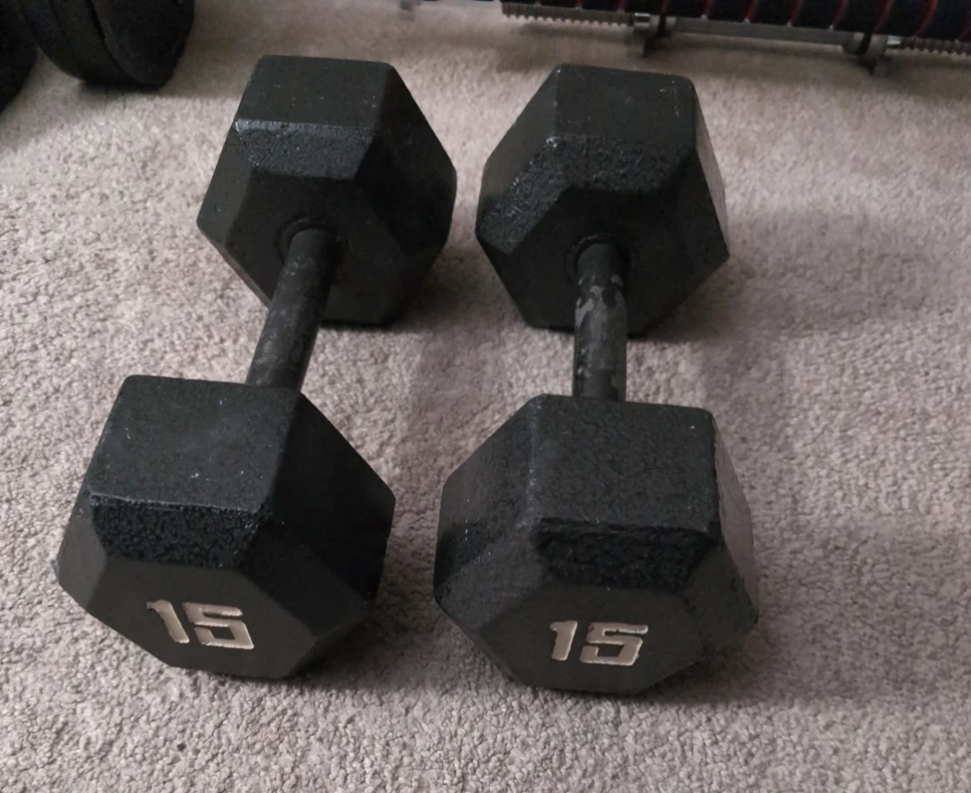 Pair of 15 lb Hex Dumbbells