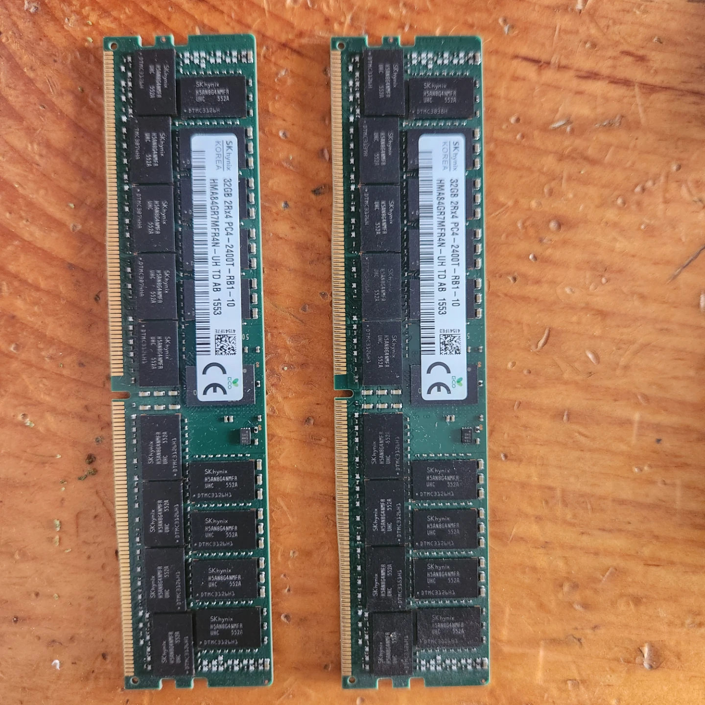 SK hynix 32GB DDR4 RAM (2x)