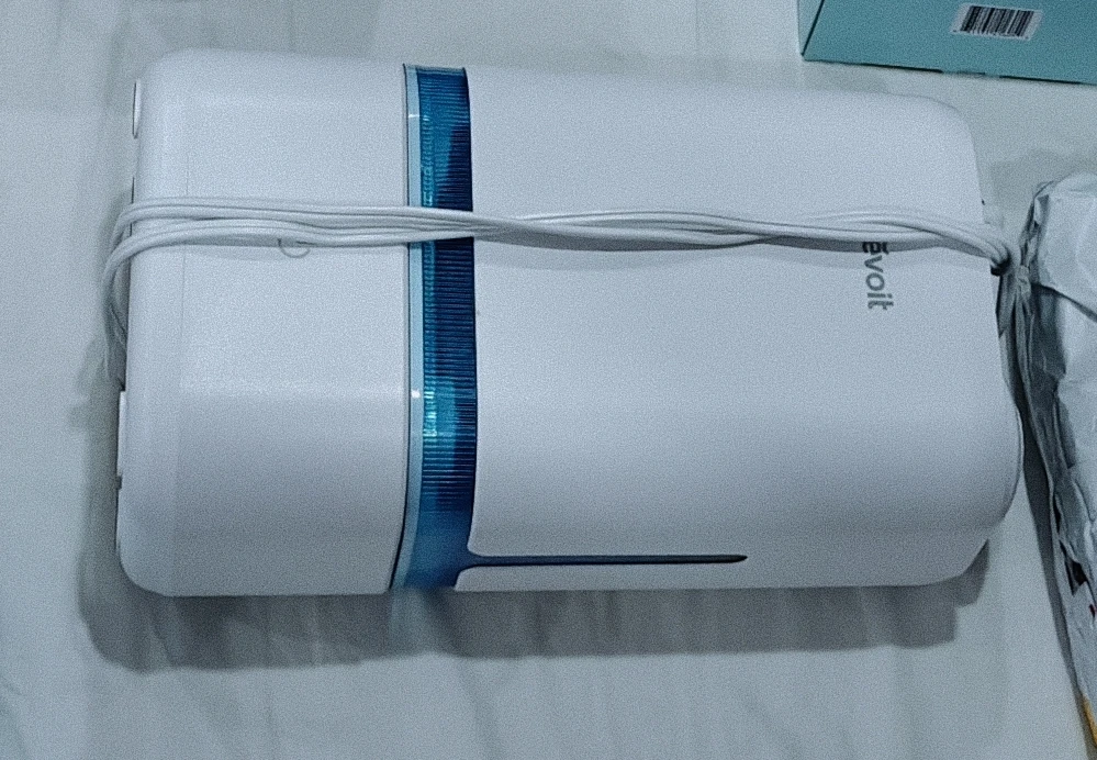 OFF SEASON FIRE SALE Levoit Humidifier