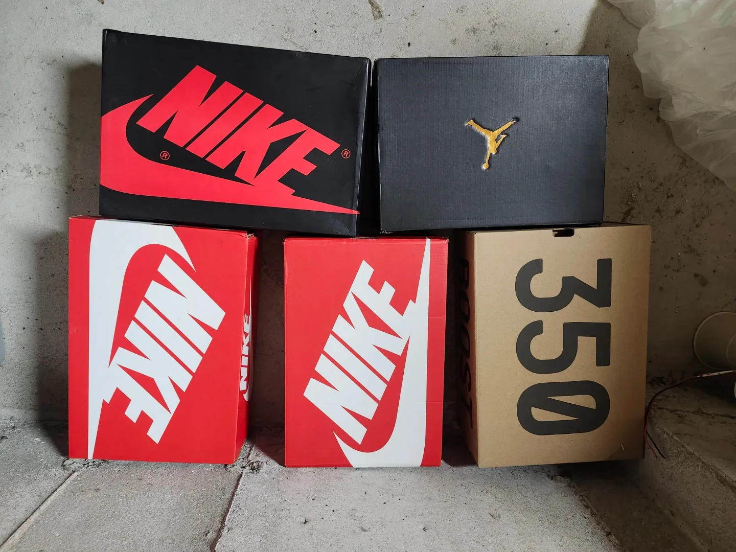 Nike, Jordan, and Yeezy Shoe Boxes
