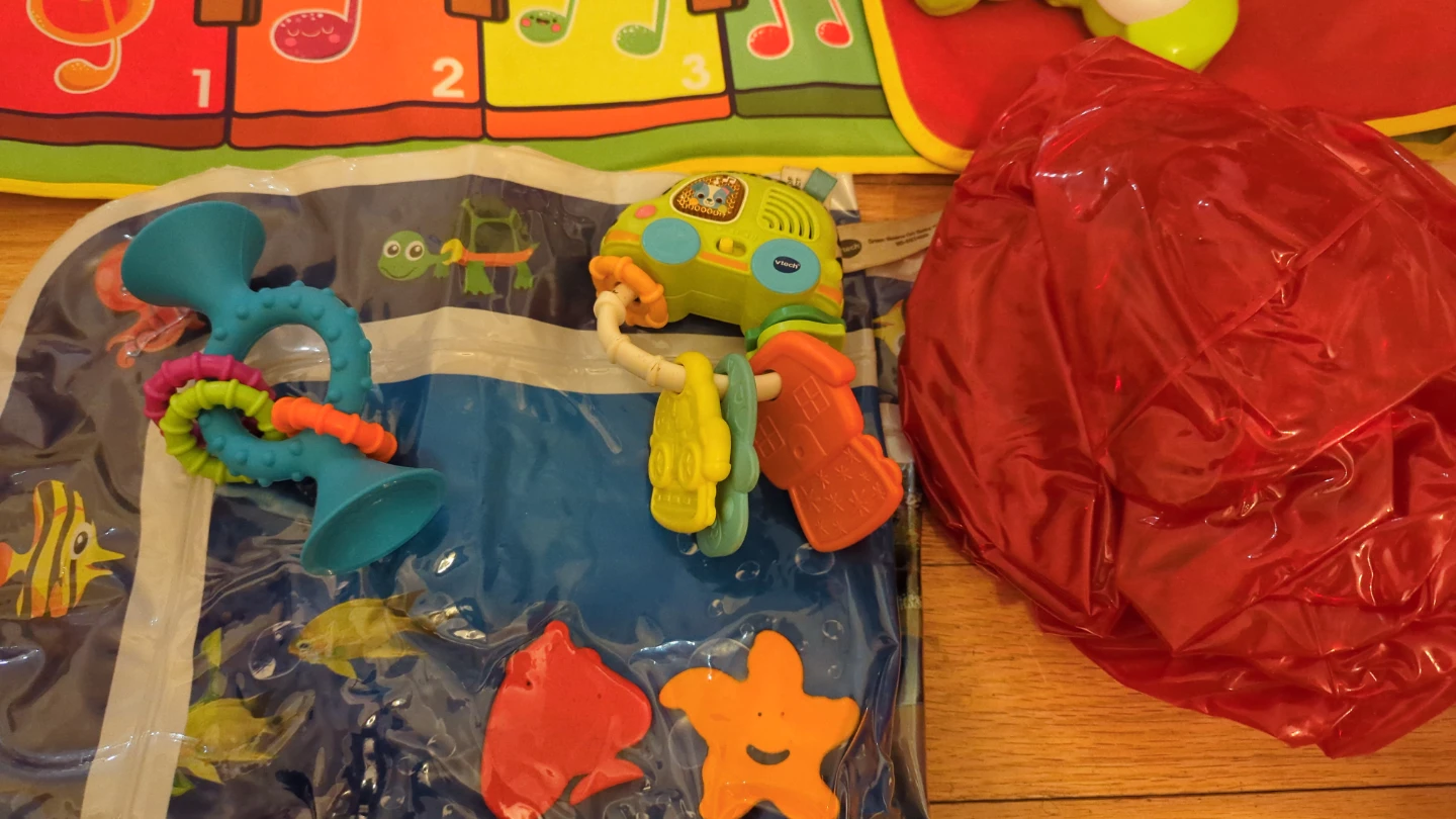Wooden Baby Playpen and toys - photo 4