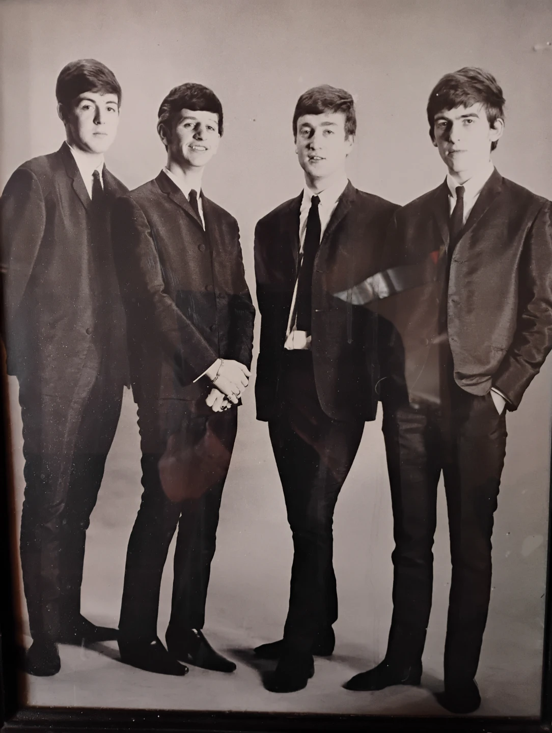 Framed The Beatles Portrait Photo - photo 2