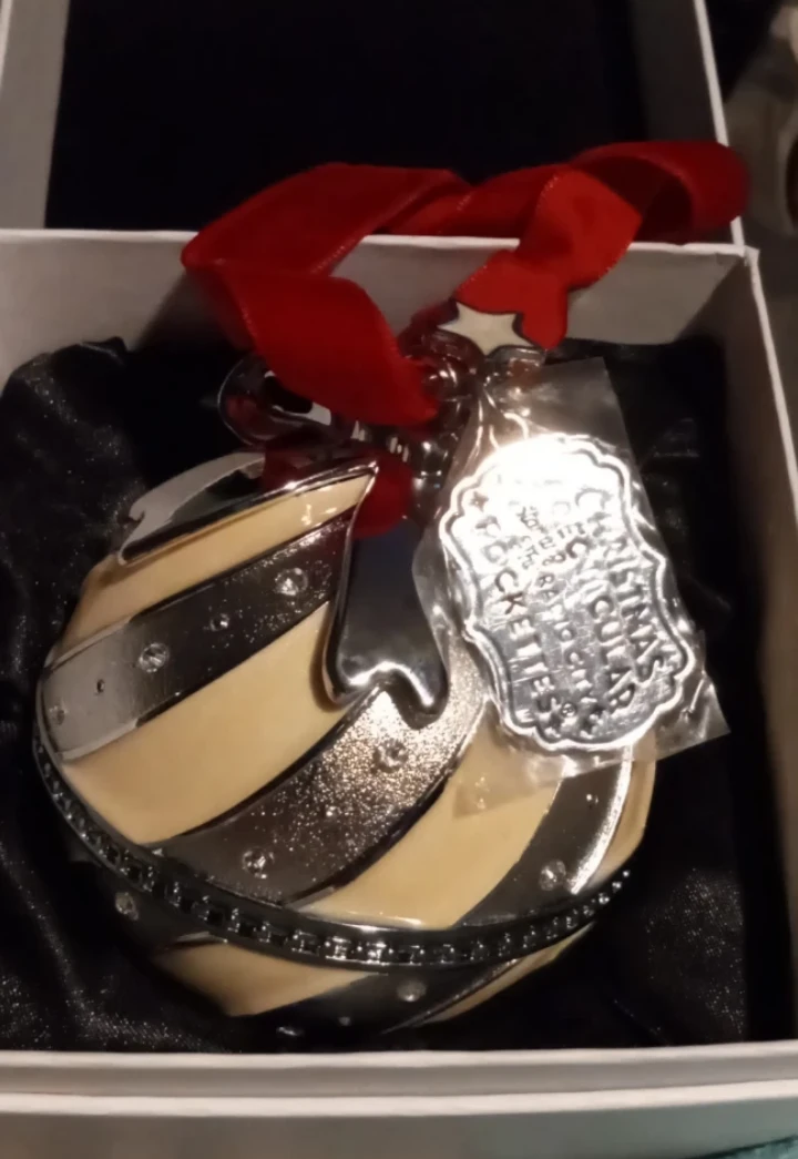 Pandora 2018 Christmas Ornament