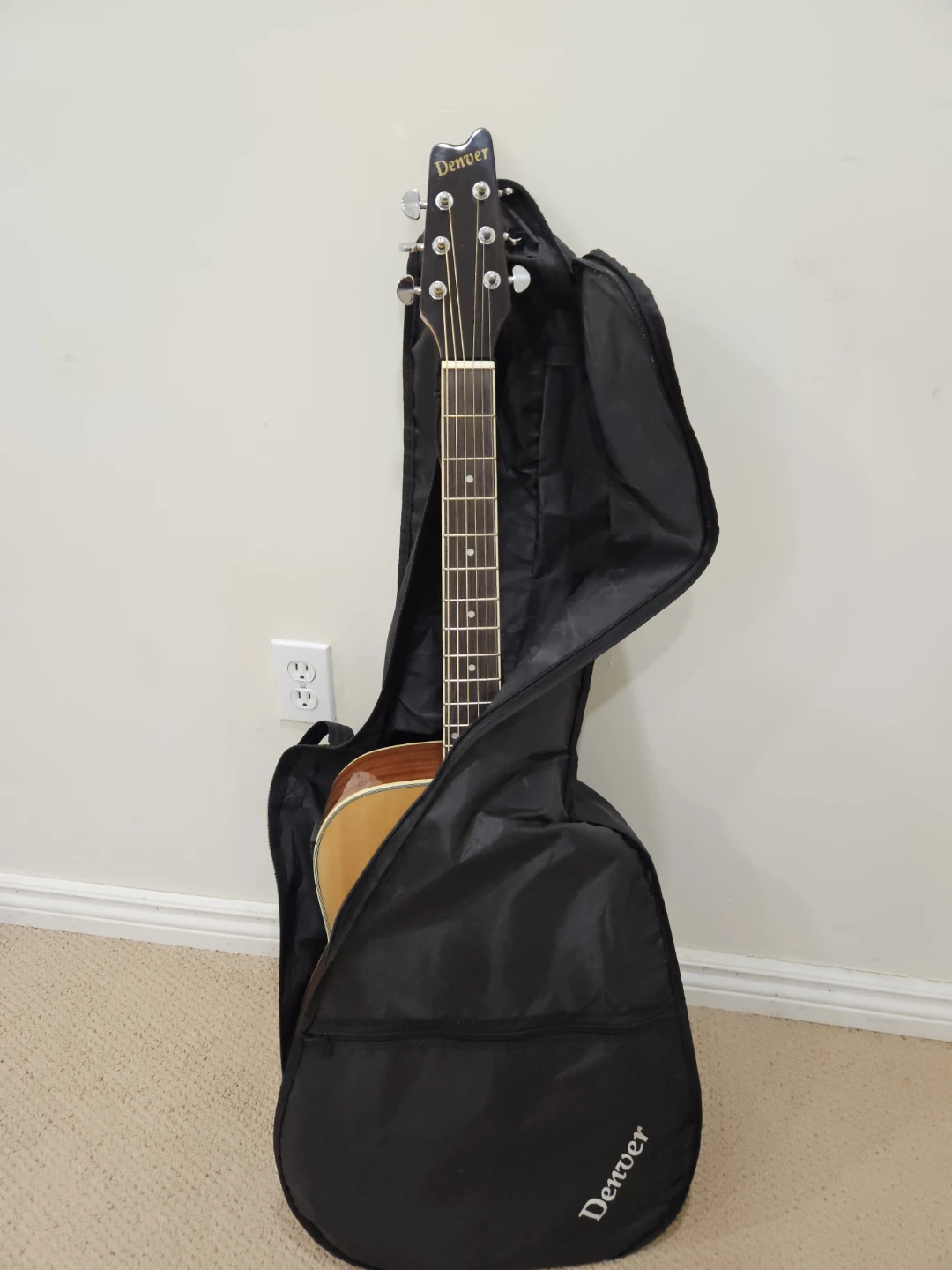 Denver Acoustic Guitar with Gig Bag - photo 2