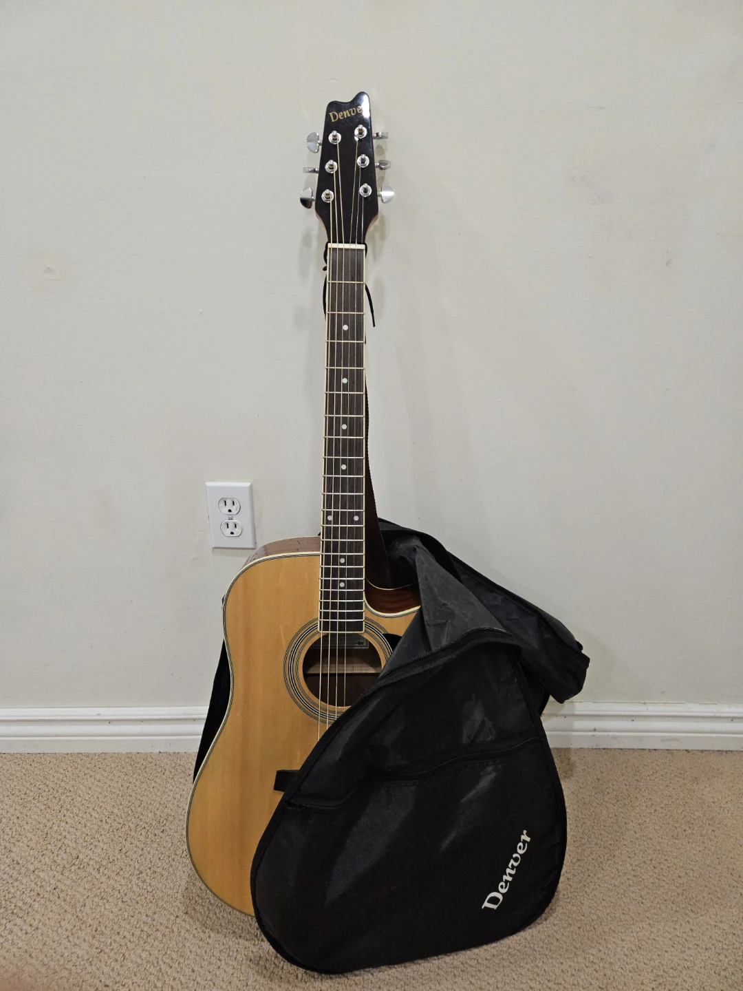 Denver Acoustic Guitar with Gig Bag - photo 3