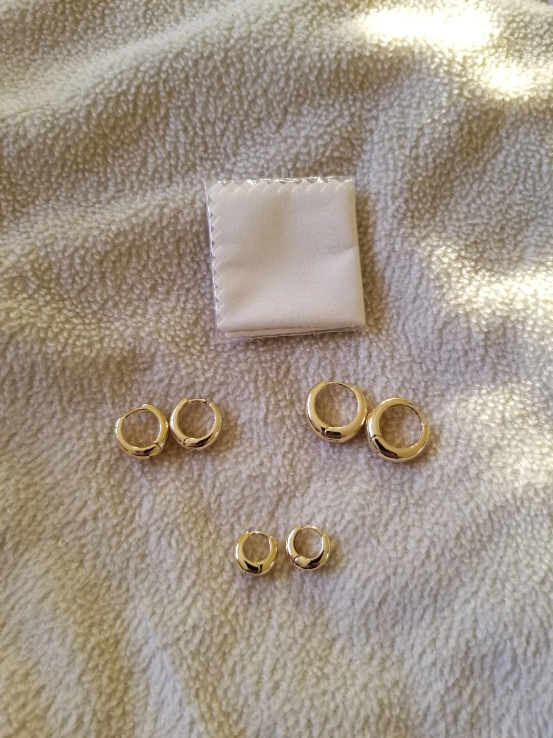 3 Pairs Of Gold-Tone Hoop Earrings Set with Polishing Cloth