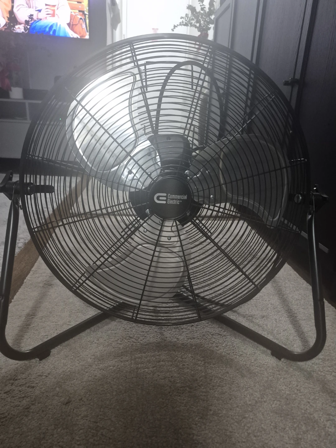 Commercial Electric 20-inch Oscillating Pedestal Fan - photo 2