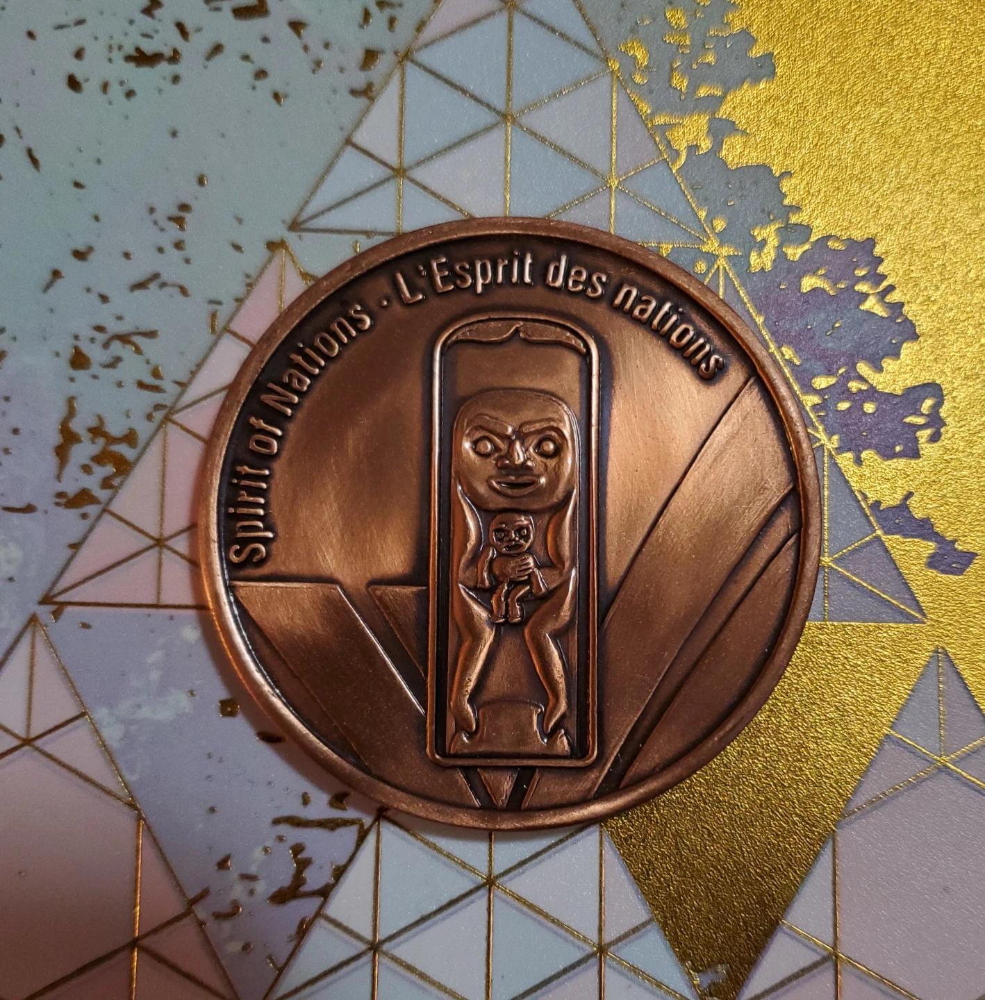Vintage 1994 Commonwealth Games Commemorative Medal ($35 Firm) - photo 2