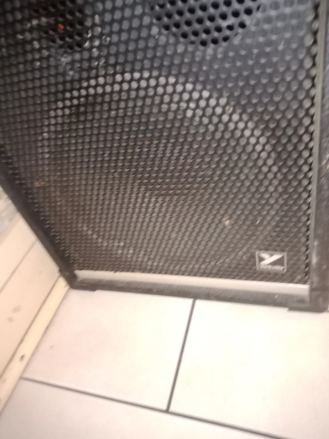 Yorkville YS-112 PA Speaker and yorkvill ys-112