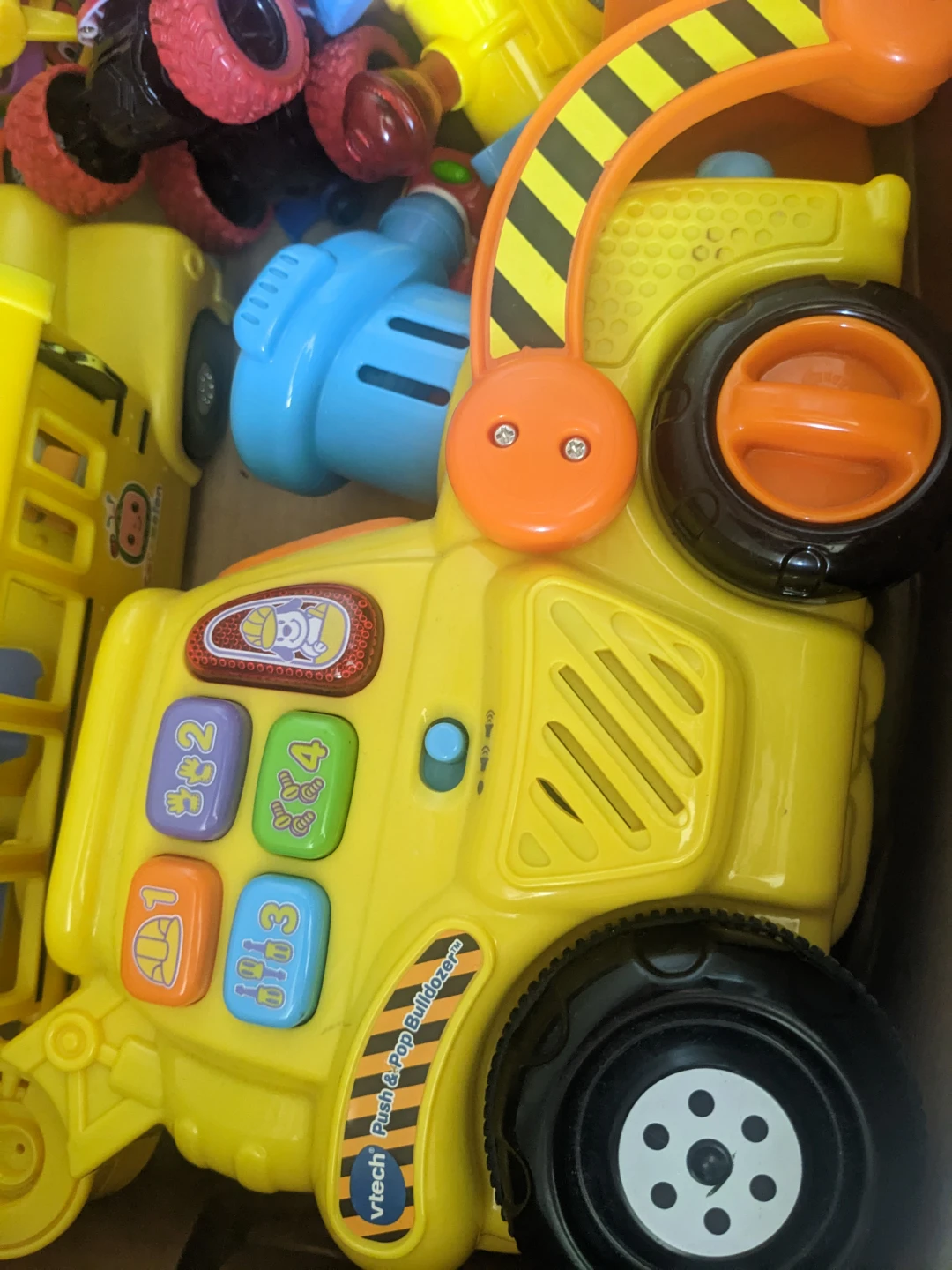 VTech Push & Pop Bulldozer and other toy vehicles - photo 4