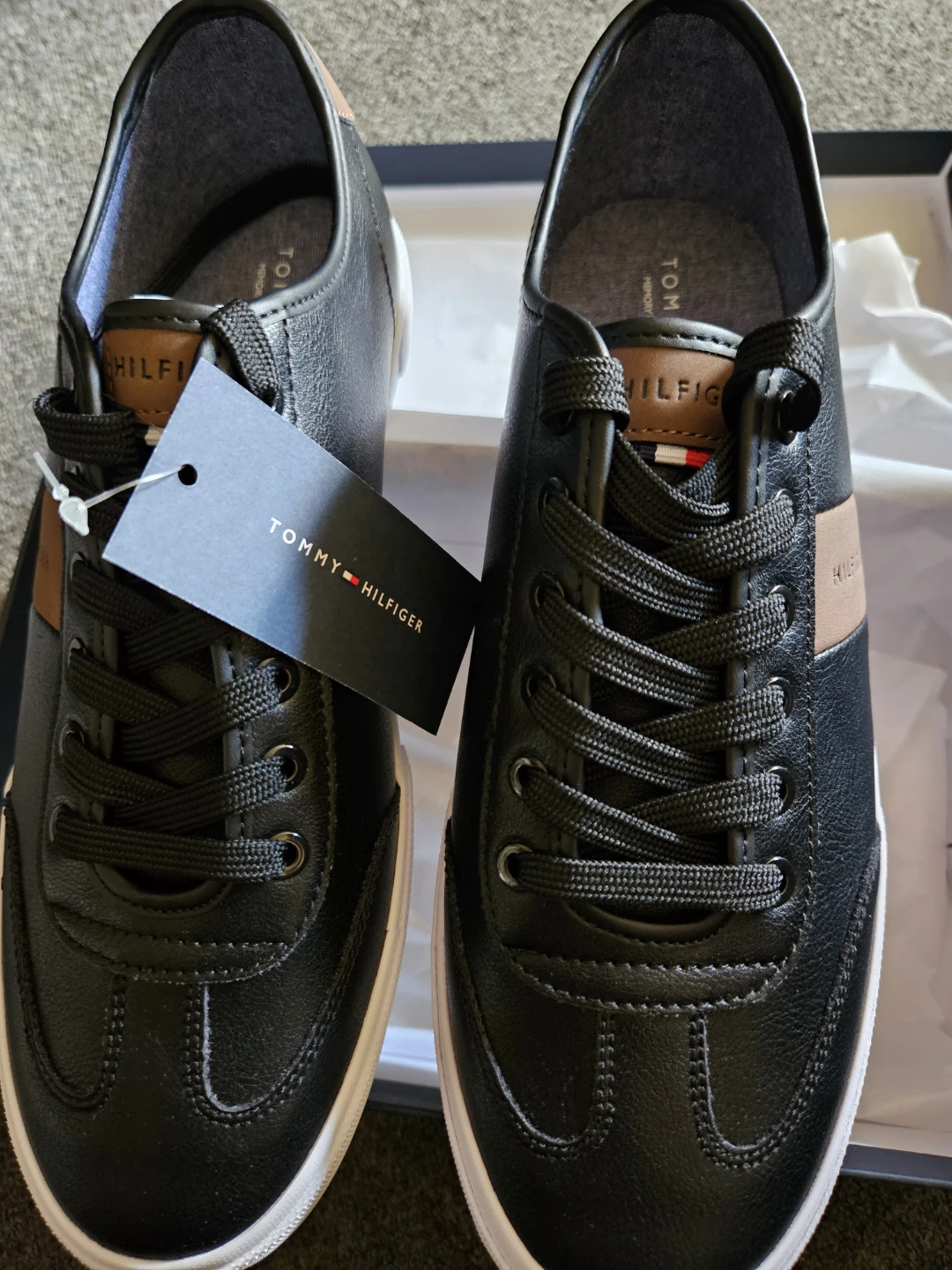 Tommy Hilfiger Men's Black Leather Sneakers - photo 4
