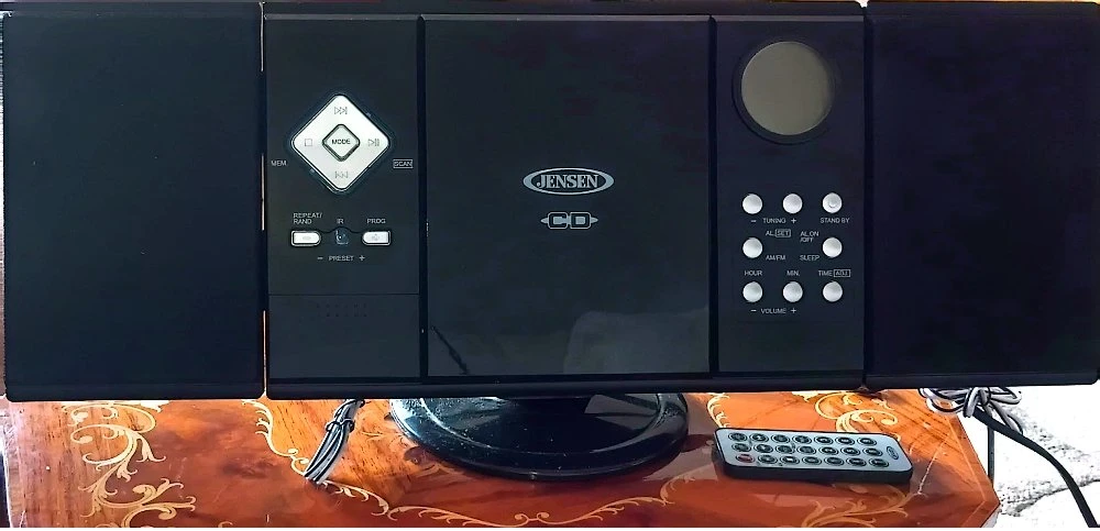 Jensen JMC-180 Wall Mountable CD System - photo 4