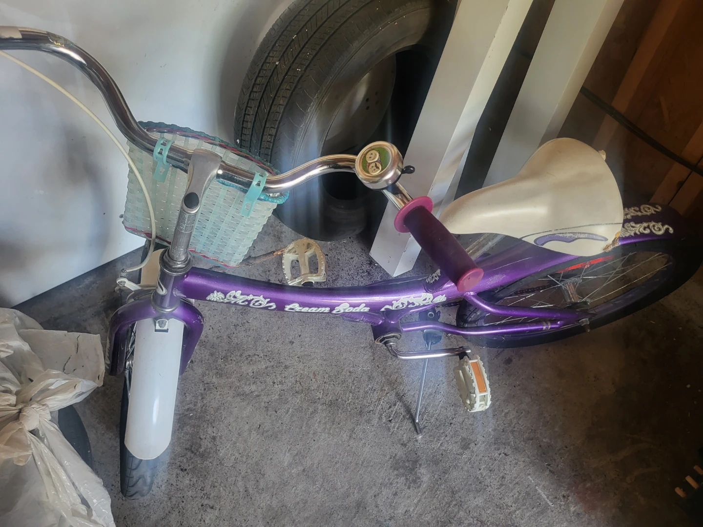 Girls' Purple and Pink Bike with Basket - photo 4