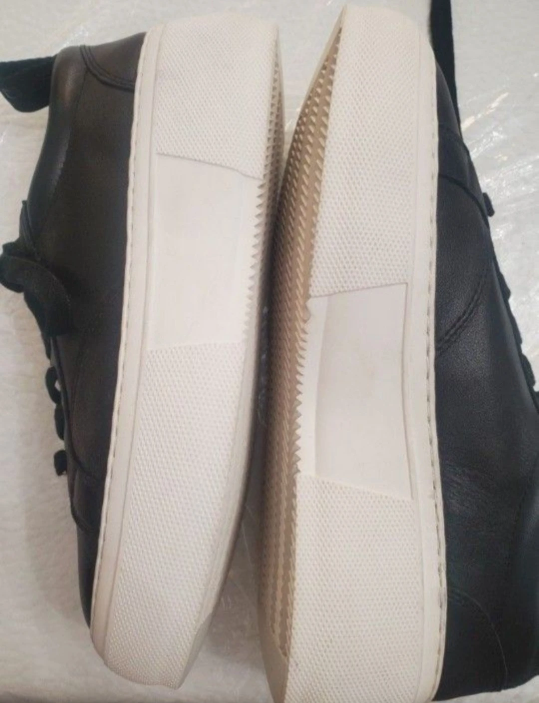 New womens jslides shoes size 7.5 - photo 3