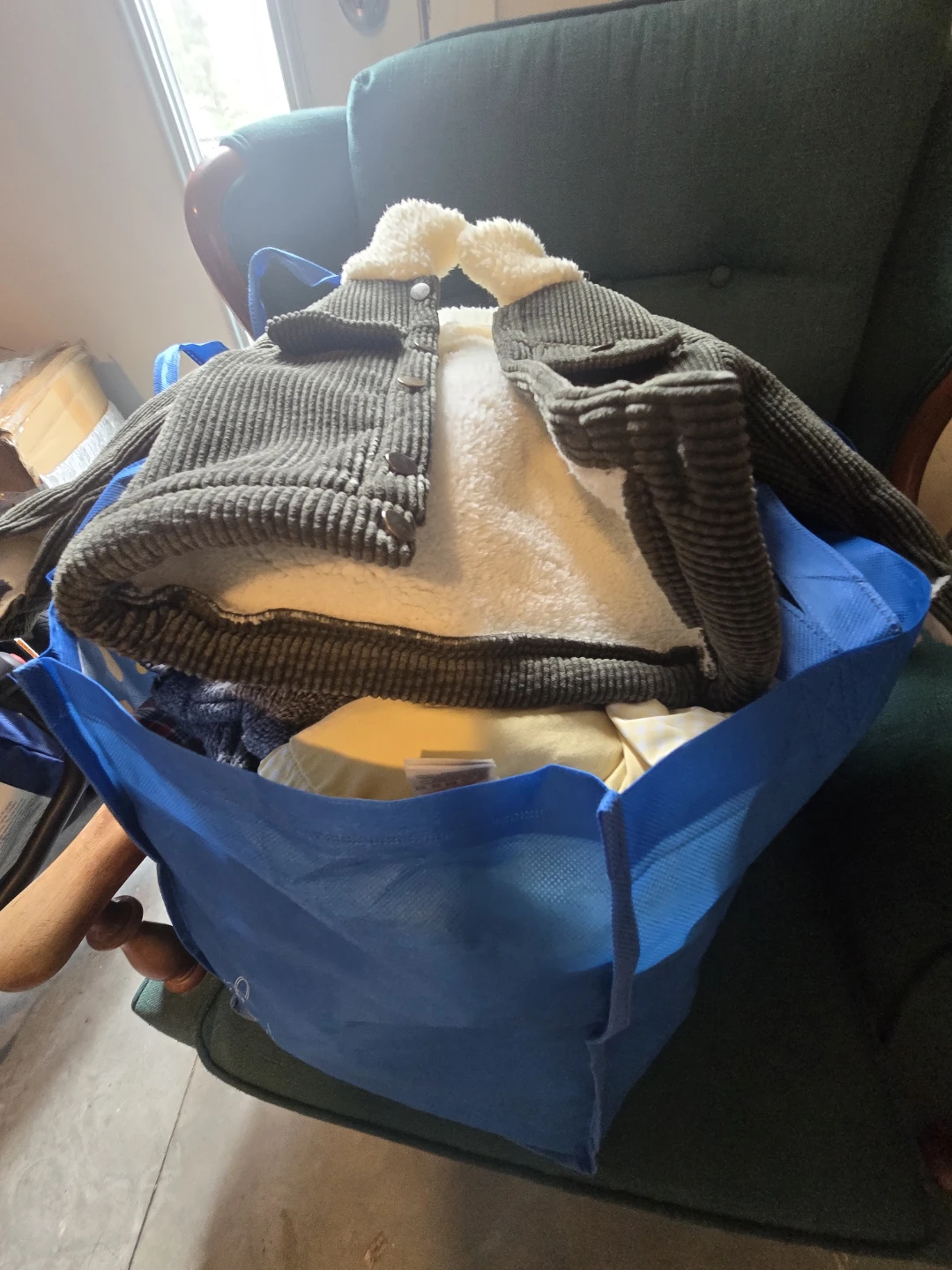 Baby and Children's Clothes - photo 2