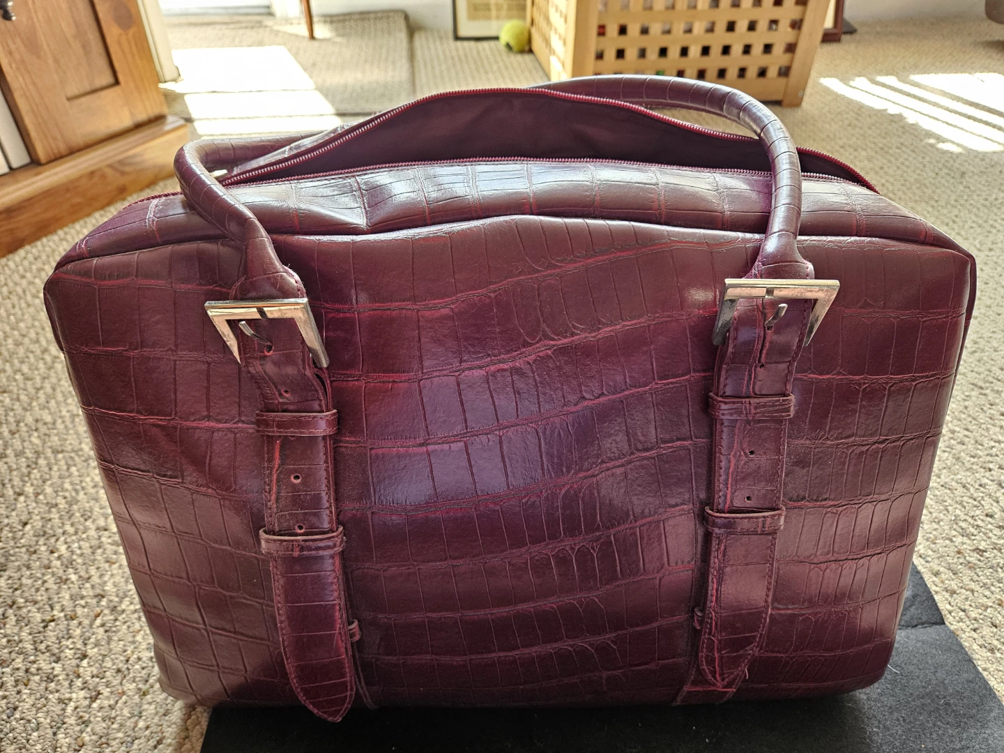 BeaunSac Croc Embossed Handbag - photo 4