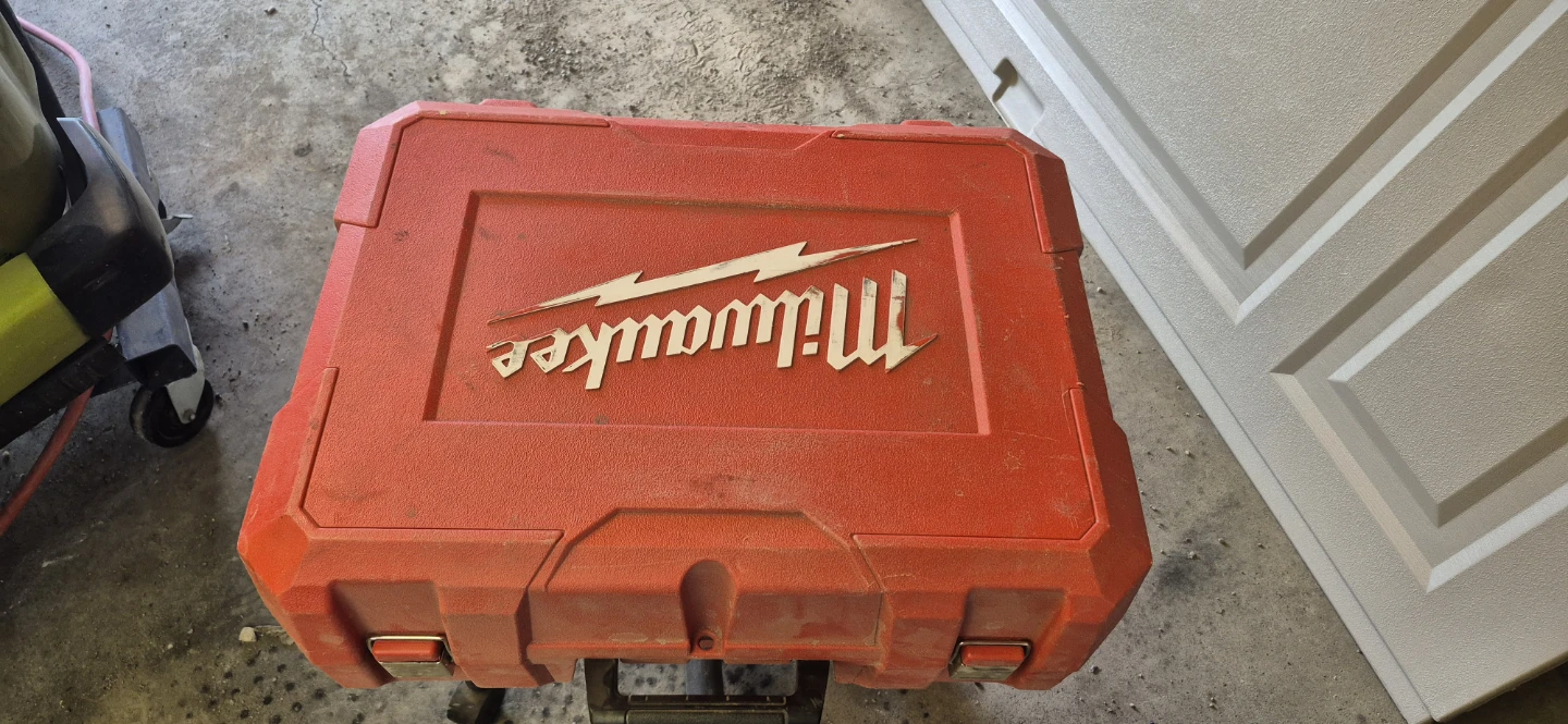 Milwaukee Deep Cut Variable Speed Band Saw Kit with Case - photo 2