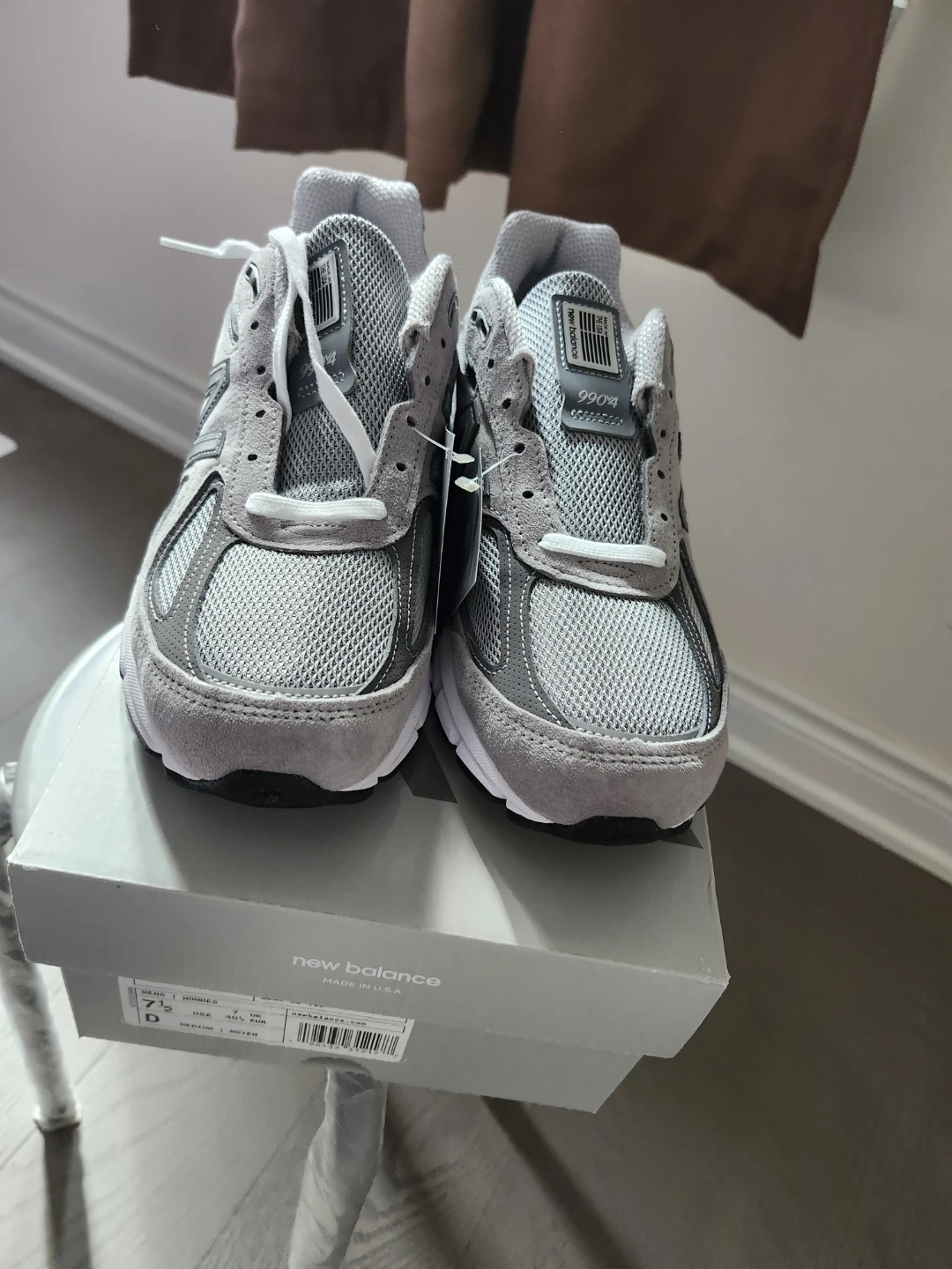 New Balance 990v4 Men's Sneakers Grey Size 7.5 - photo 2