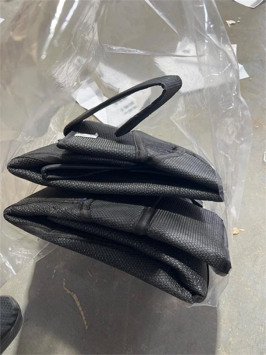 Car Floor Mats Black with Blue Stitching - photo 3