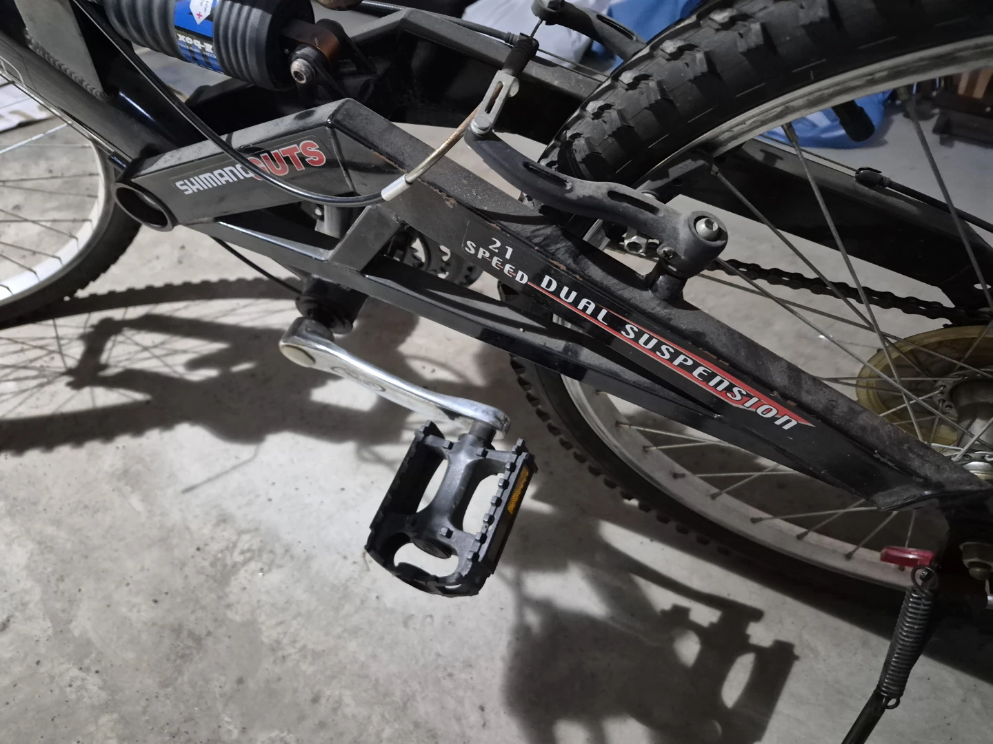 Raleigh Tora 21-Speed Dual Suspension Mountain Bike - photo 4