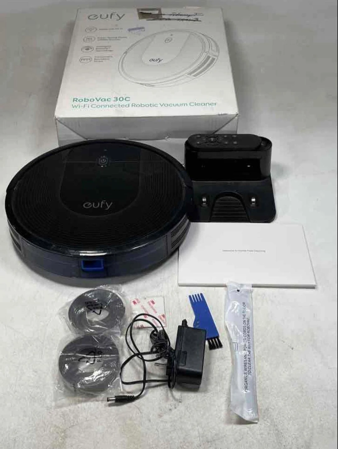eufy RoboVac 30C Robot Vacuum Cleaner (cash only)