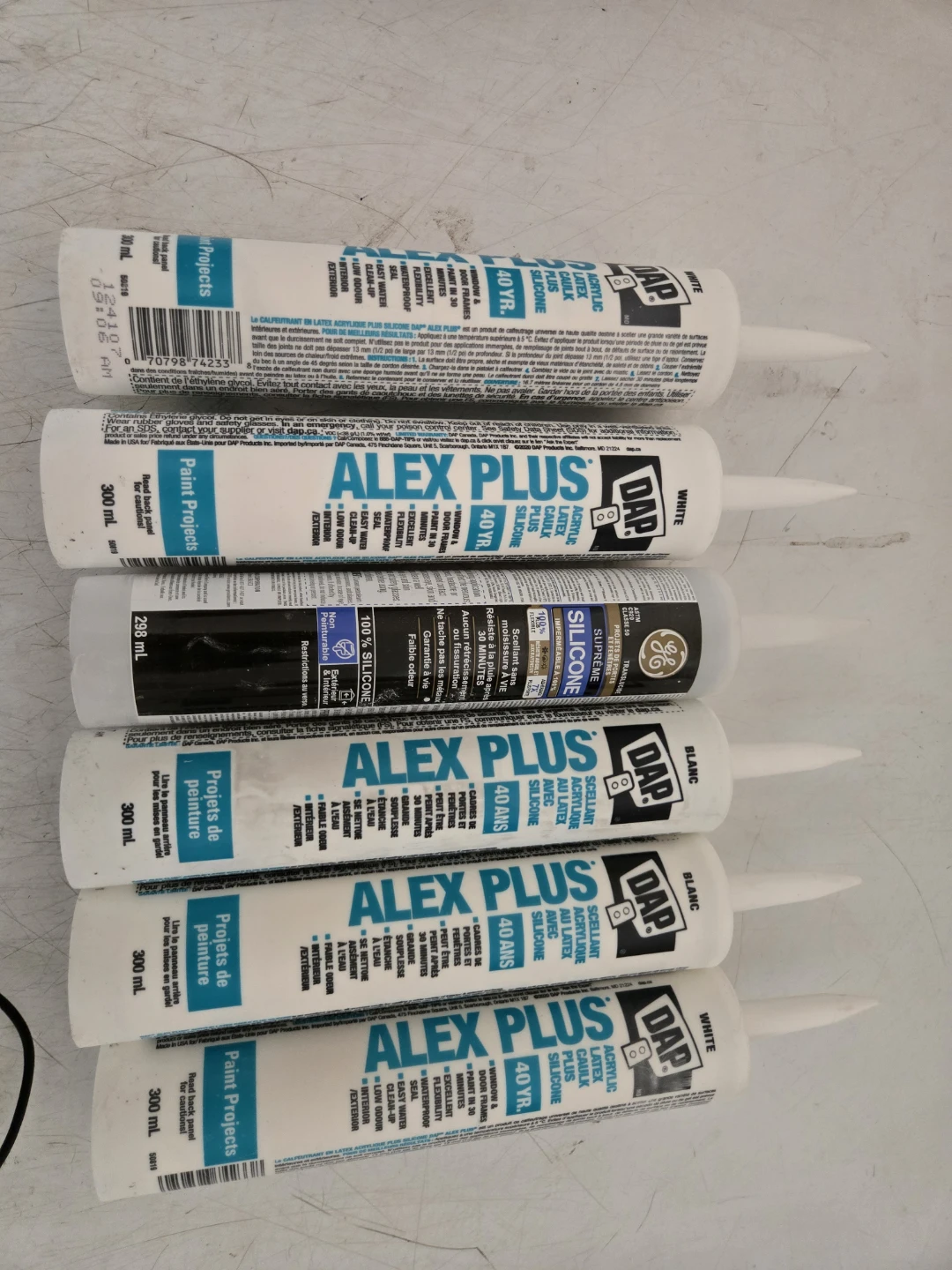 DAP Alex Plus Acrylic Latex Caulk Plus Silicone - White - photo 3