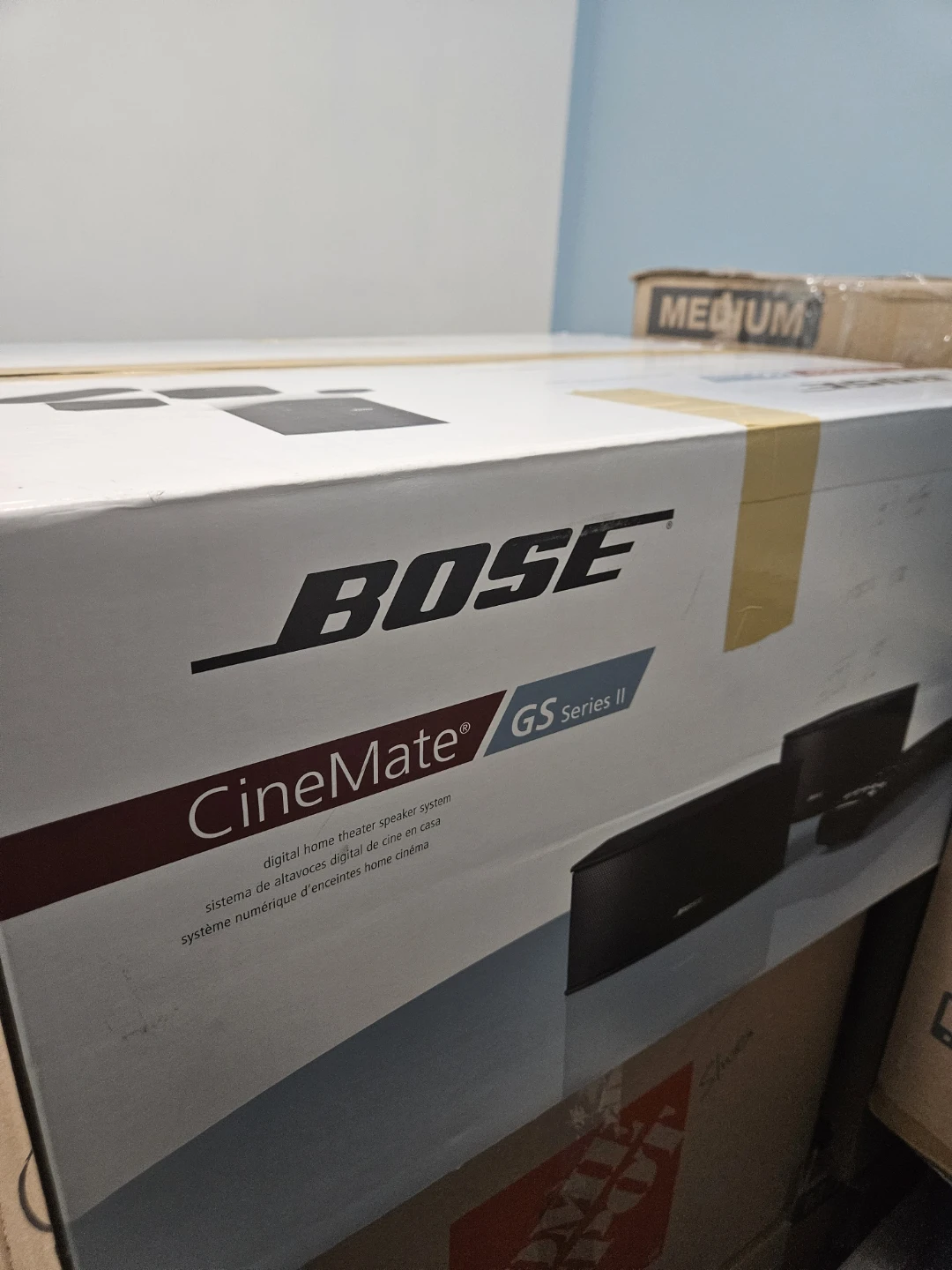 Bose Home Theatre System (Original Box & Stands) - photo 2
