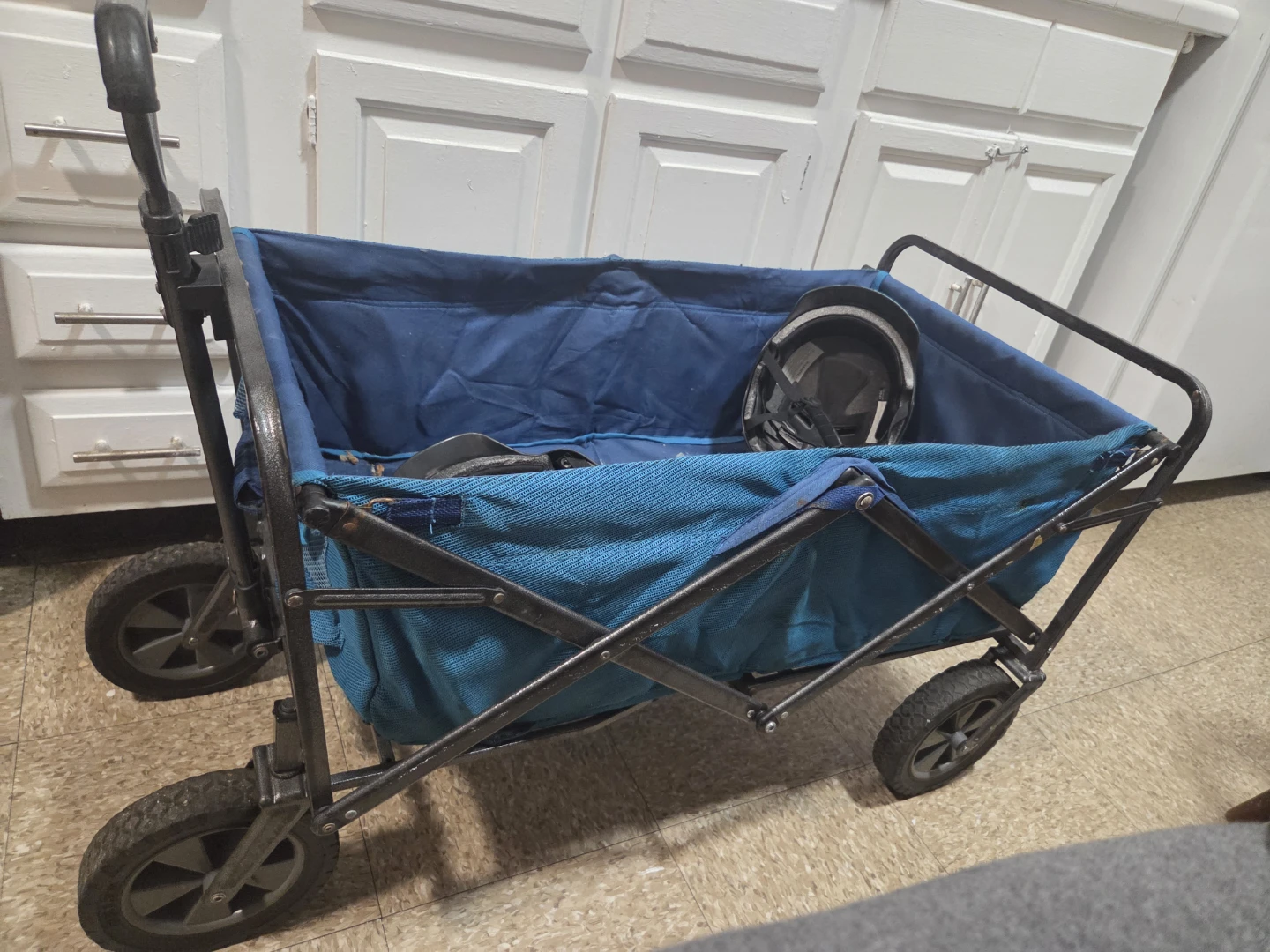 Blue Collapsible Wagon