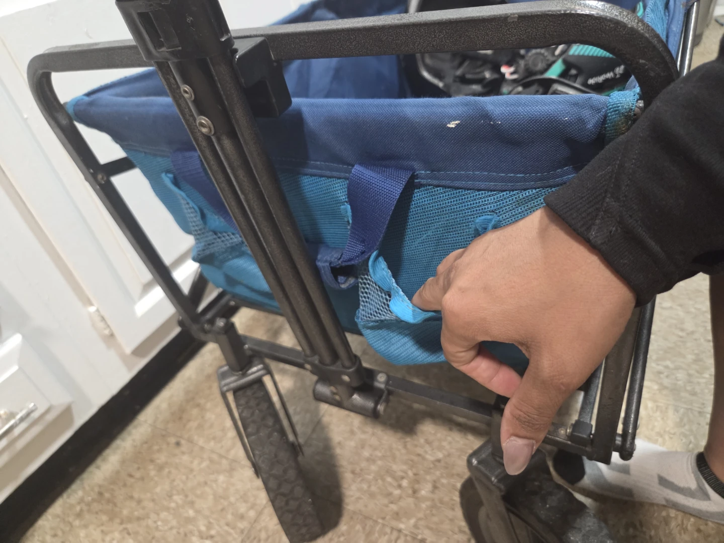 Blue Collapsible Wagon - photo 3