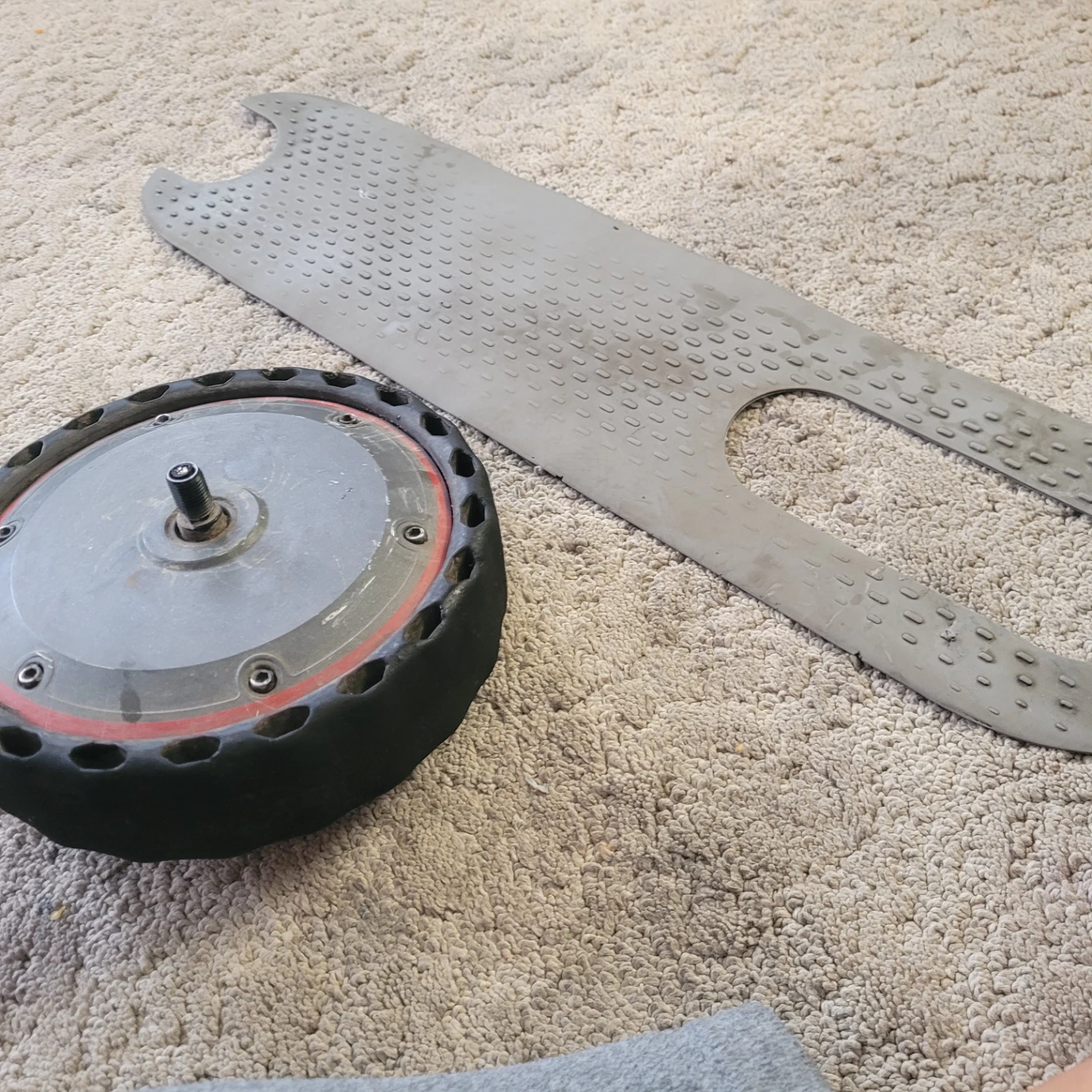 E scooter motor and grip bord for e scooters - photo 3