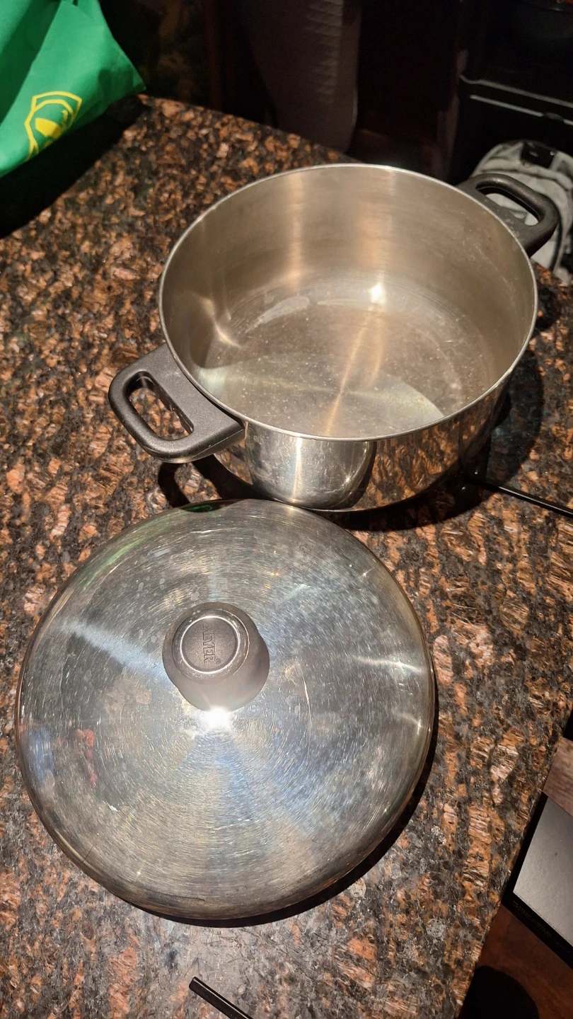 Stainless Steel Pots and Pan Set - photo 4