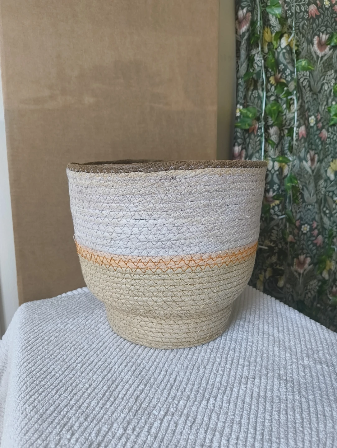 Rattan planter