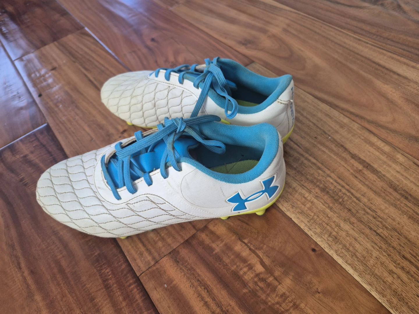 Under Armour White & Blue Soccer Cleats - photo 2