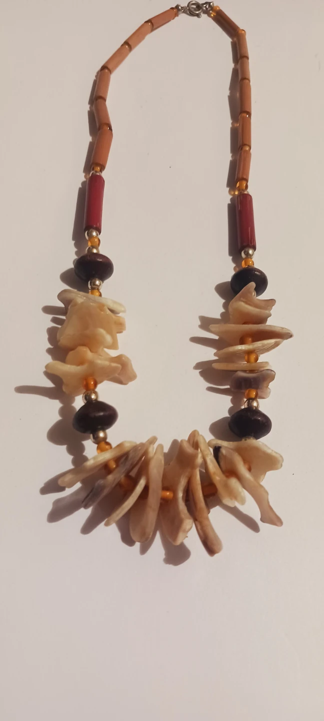 Beautiful one of a kind sea shell beaded necklace - photo 3