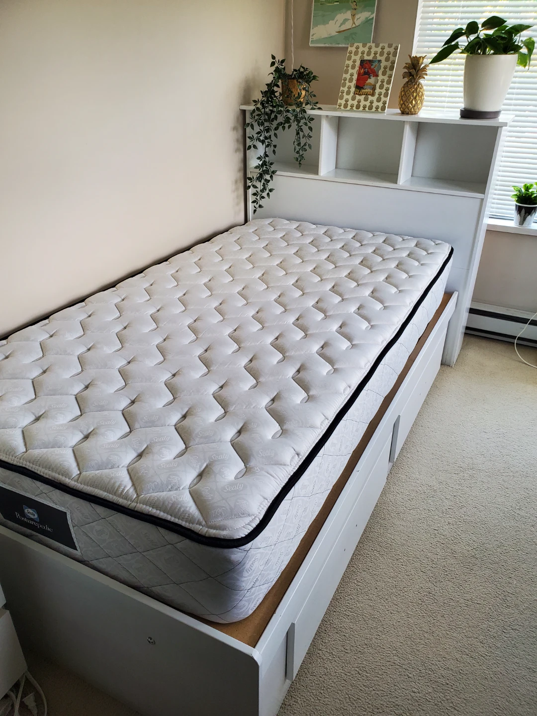 Sealy Posturepedic Mattress - photo 3